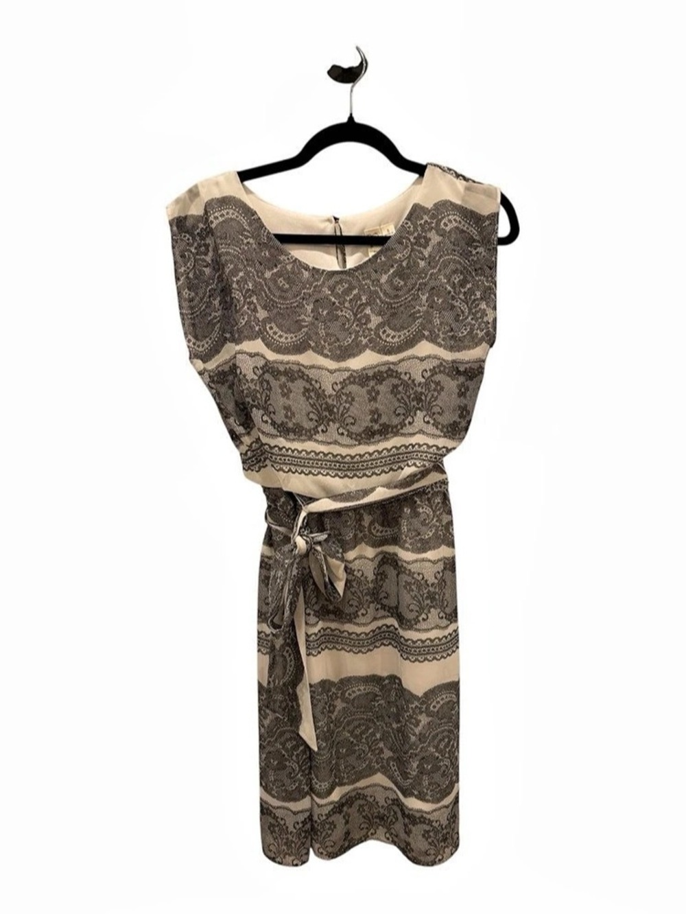 Emma & Michele Paisley Dress in Gray & White Size Small Like New